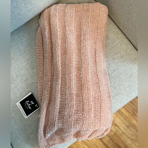 Matching Hat and Scarf Set - Picture 5 of 8